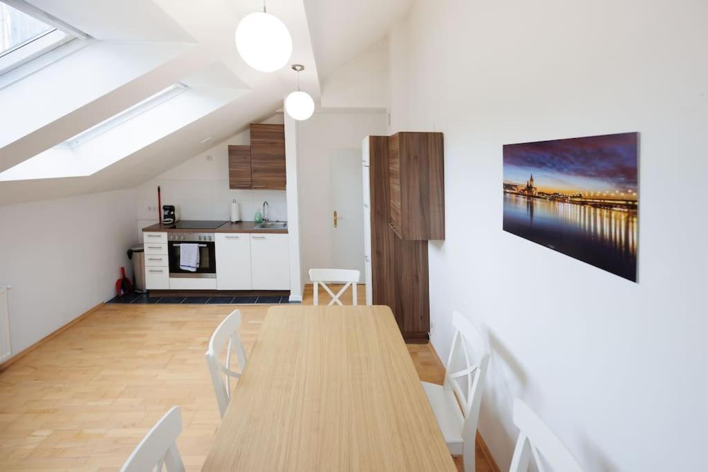 Scenic Rooftop Flat With Terrace Βιέννη Εξωτερικό φωτογραφία