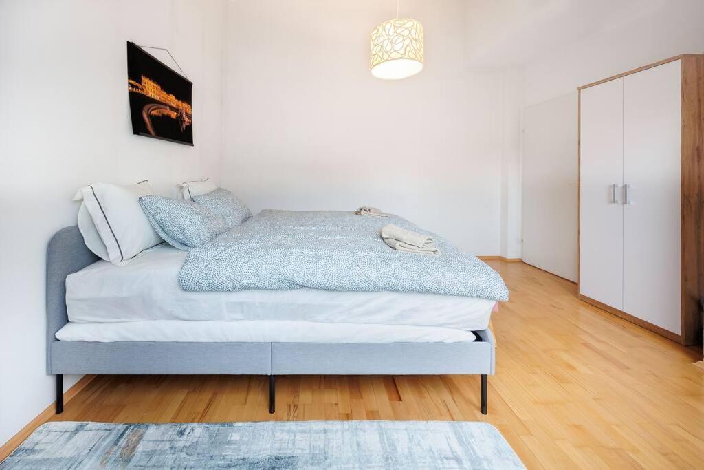 Scenic Rooftop Flat With Terrace Βιέννη Εξωτερικό φωτογραφία
