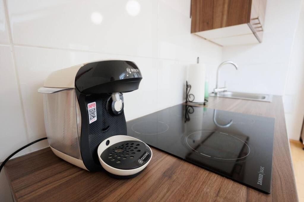 Scenic Rooftop Flat With Terrace Βιέννη Εξωτερικό φωτογραφία